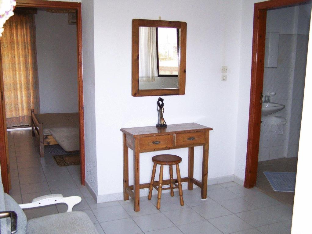 Evi Apartments And Studios Theológos Camera foto